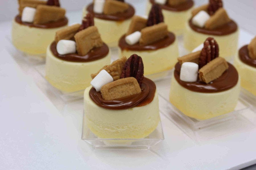 Mini Caramel Cheesecakes