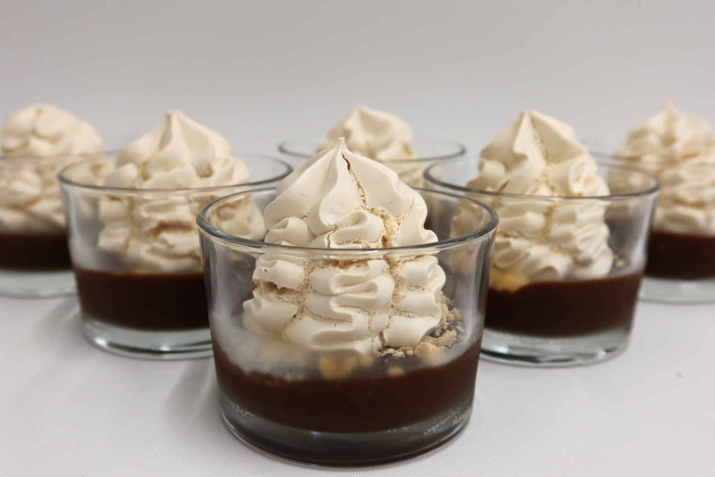 Flat Pavlova Glass