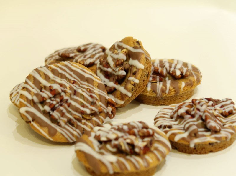 Caramel Pecan Cookies