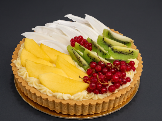 Round Custard Fruit Pie