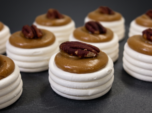 Mini Caramel Pavlova