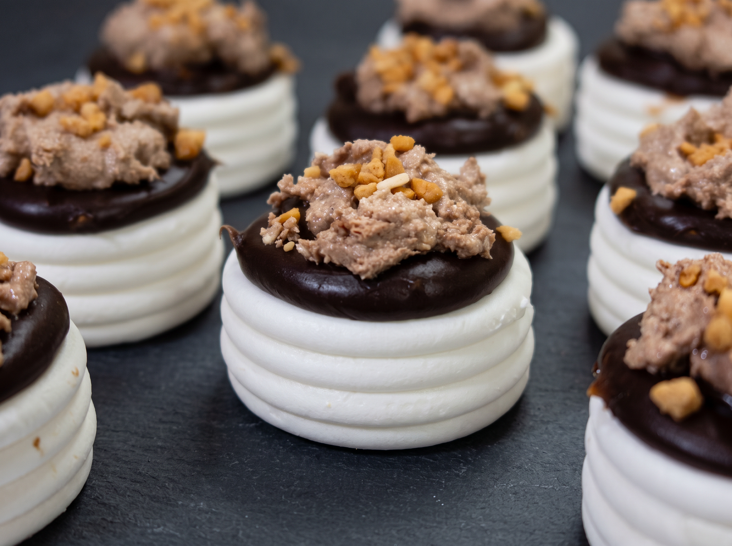 Mini Halva Pavlova