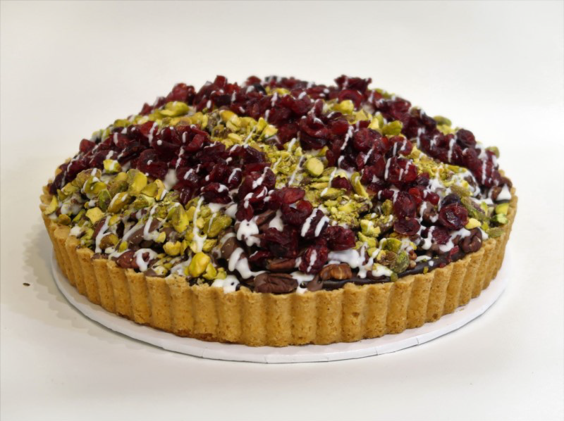 Round Caramel Pecan Pie