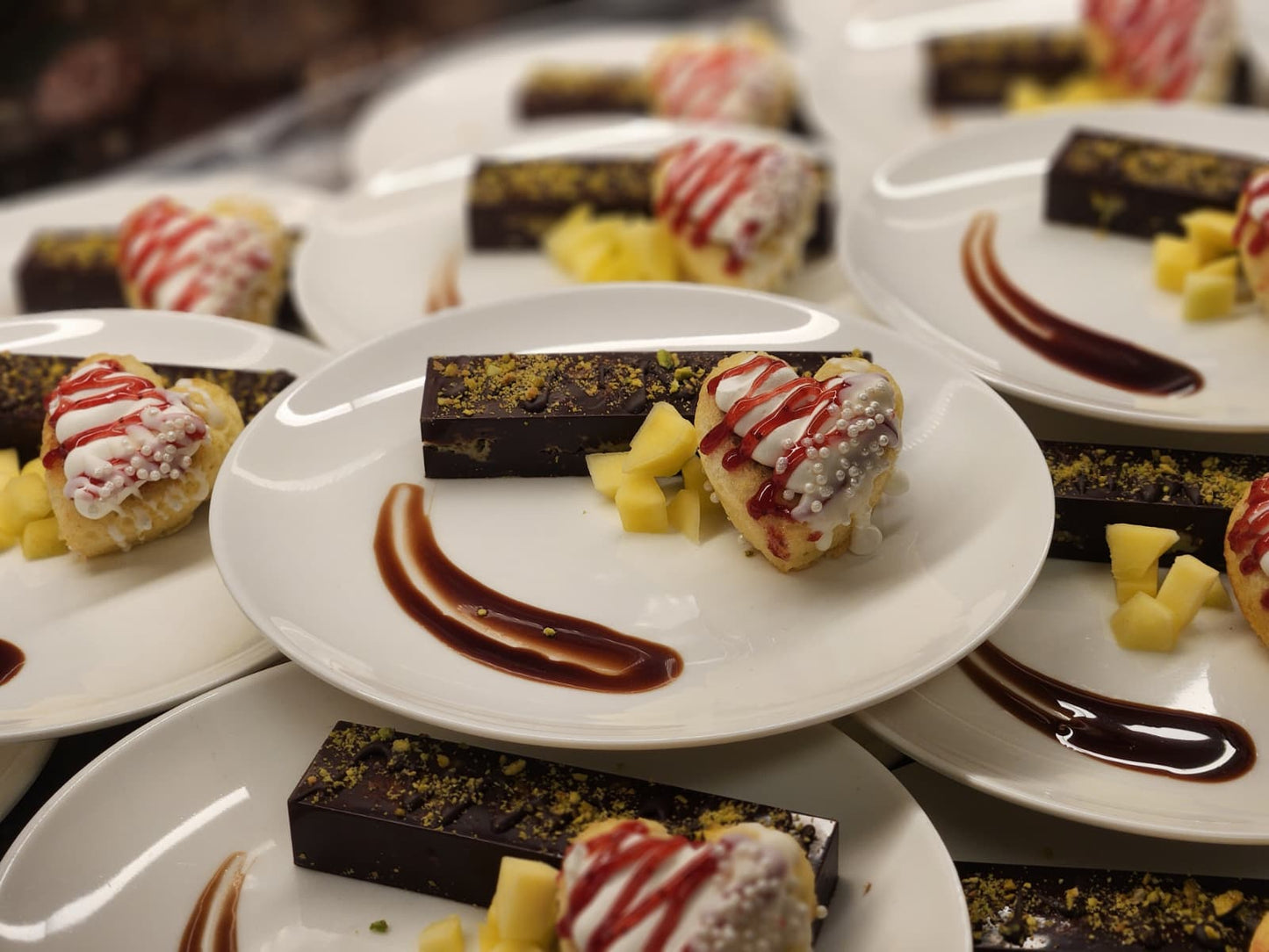 Choc Dubai Sticks & Bite Size Hearts